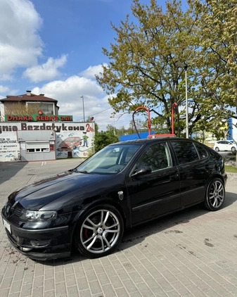 Seat Leon cena 13800 przebieg: 378000, rok produkcji 2000 z Sianów małe 154
